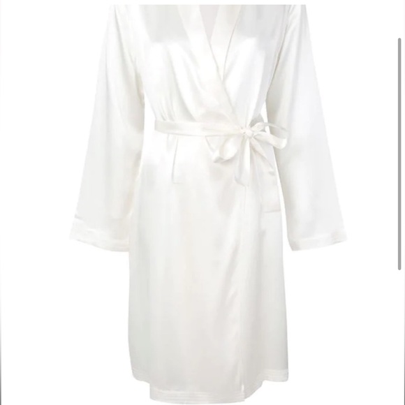 La Perla Silk Ivory Robe size 3/medium - Picture 2 of 7